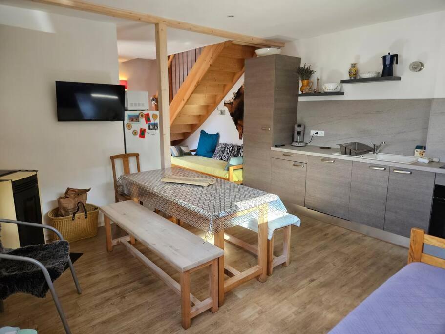 Chalet T3 Duplex Neuf Névache Екстериор снимка